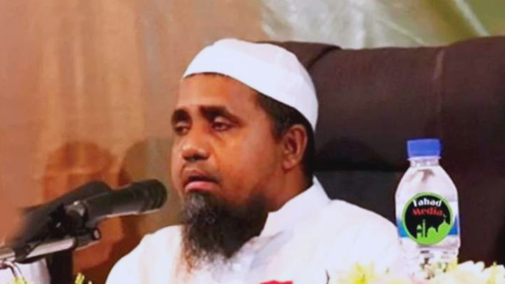 বায়তুল মোকাররমের খতিব কোনো তথ্য পেলেই সোশ্যাল মিডিয়ায় শেয়ার করা মুমিনের আলামত নয়