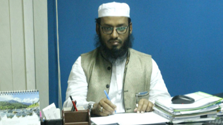 কোরআনের আলো জ্বালানো মুফতি সালমান অসুস্থ