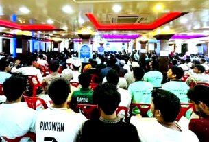 চবিতে এক যুগ পর ছাত্রশিবিরের প্রকাশ্যে নবীনবরণ