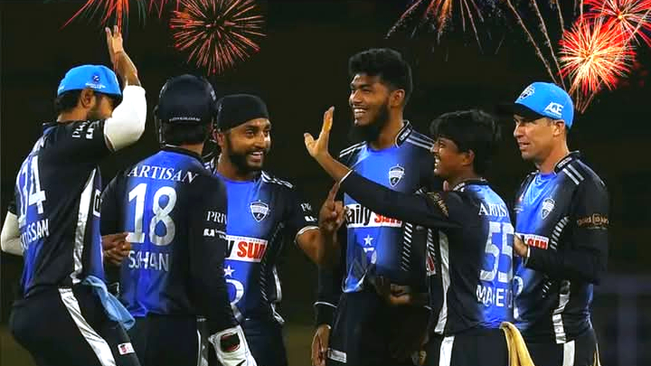 গ্লোবাল সুপার লিগের চ্যাম্পিয়ন রংপুর রাইডার্স