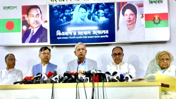 অন্তর্বর্তী সরকারকে সর্বোচ্চ নিরপেক্ষ থাকতে হবে : মির্জা ফখরুল ইসলাম আলমগীর
